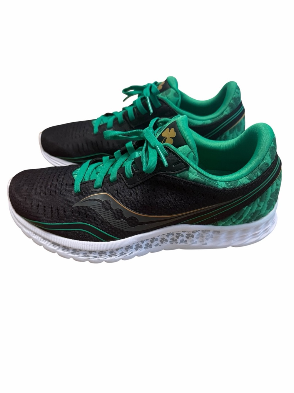 Limited Saucony Kinvara 11 Shamrock Women 8.5 St Patricks Day Running Sneakers
